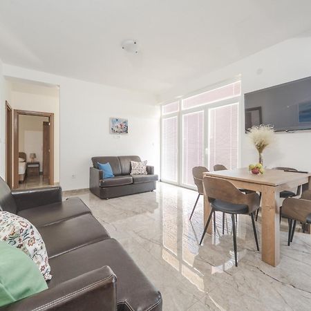 Apartmani Agape Petrovac エクステリア 写真