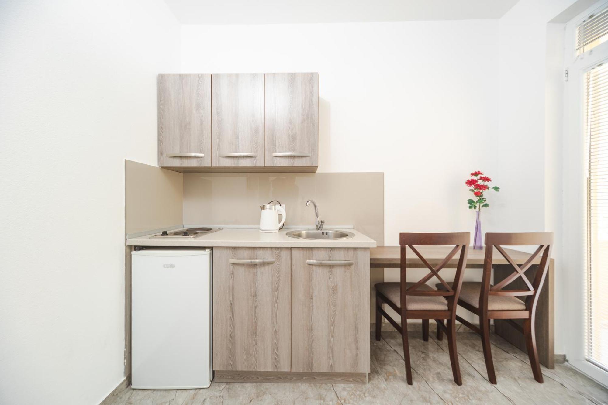 Apartmani Agape Petrovac エクステリア 写真