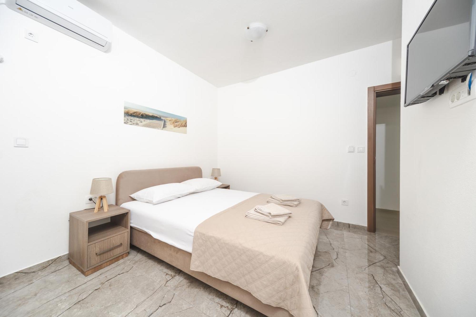 Apartmani Agape Petrovac エクステリア 写真