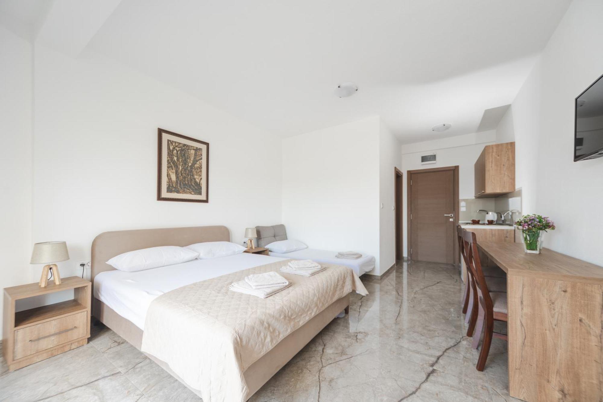 Apartmani Agape Petrovac エクステリア 写真