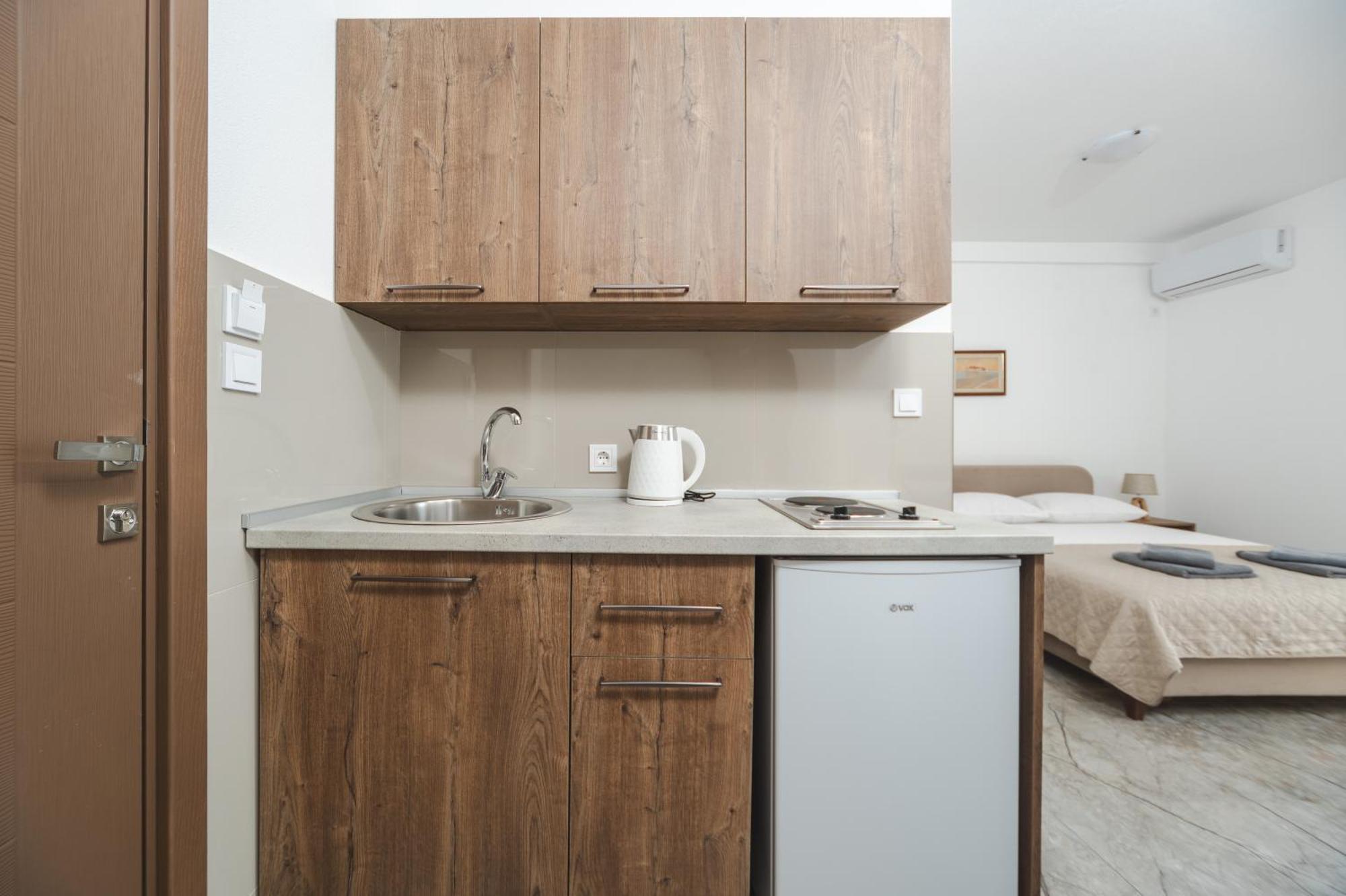 Apartmani Agape Petrovac エクステリア 写真